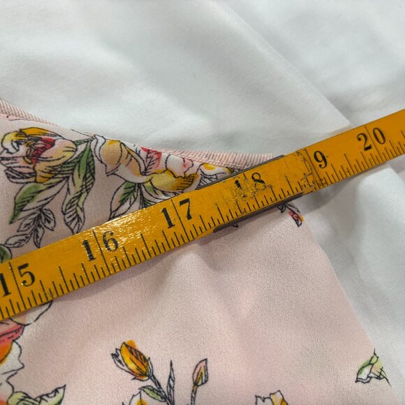 Lush Flowy Floral Halter Top XS    Lot J - Picture 5 of 6